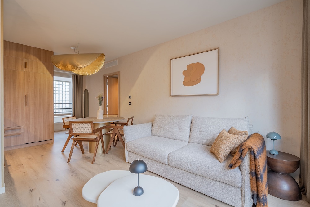 2 Bedroom Apartment Premium - 52m2 photo 3