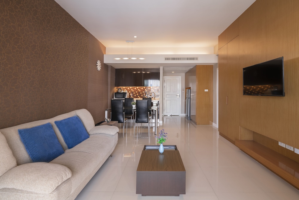 Executive Suite photo 3