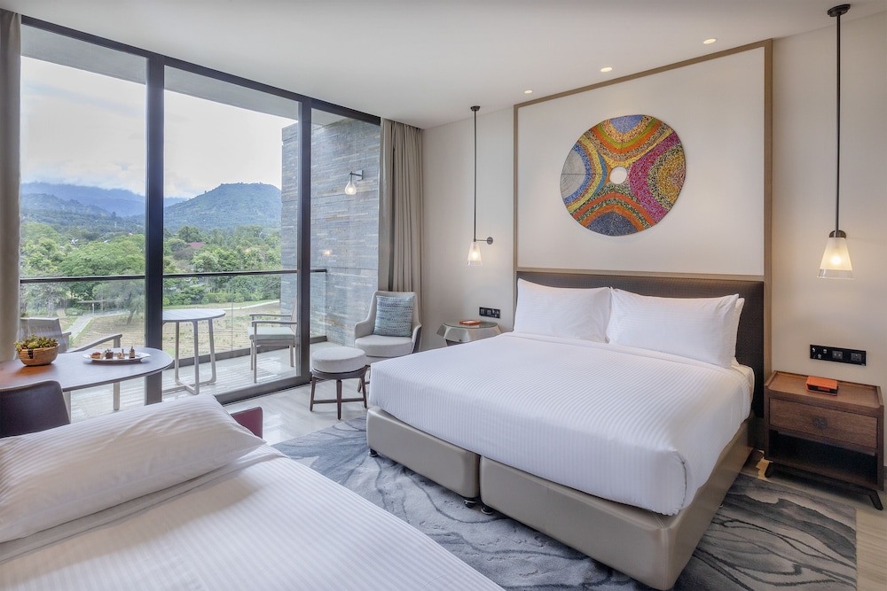 Deluxe Room, City View ((2AD+1CH)) - Photo 1
