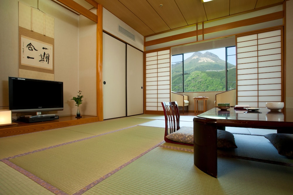 Japanese Room 12 Tatami Spaces, Non Smoking photo 2