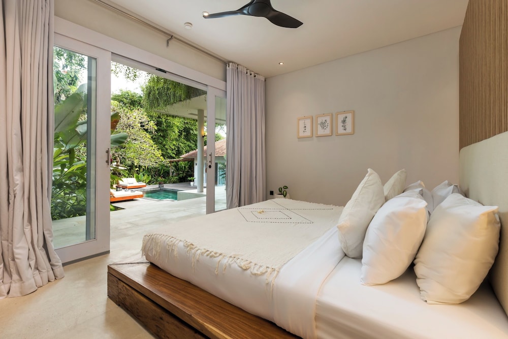 Villa, 3 Bedrooms, Pool View