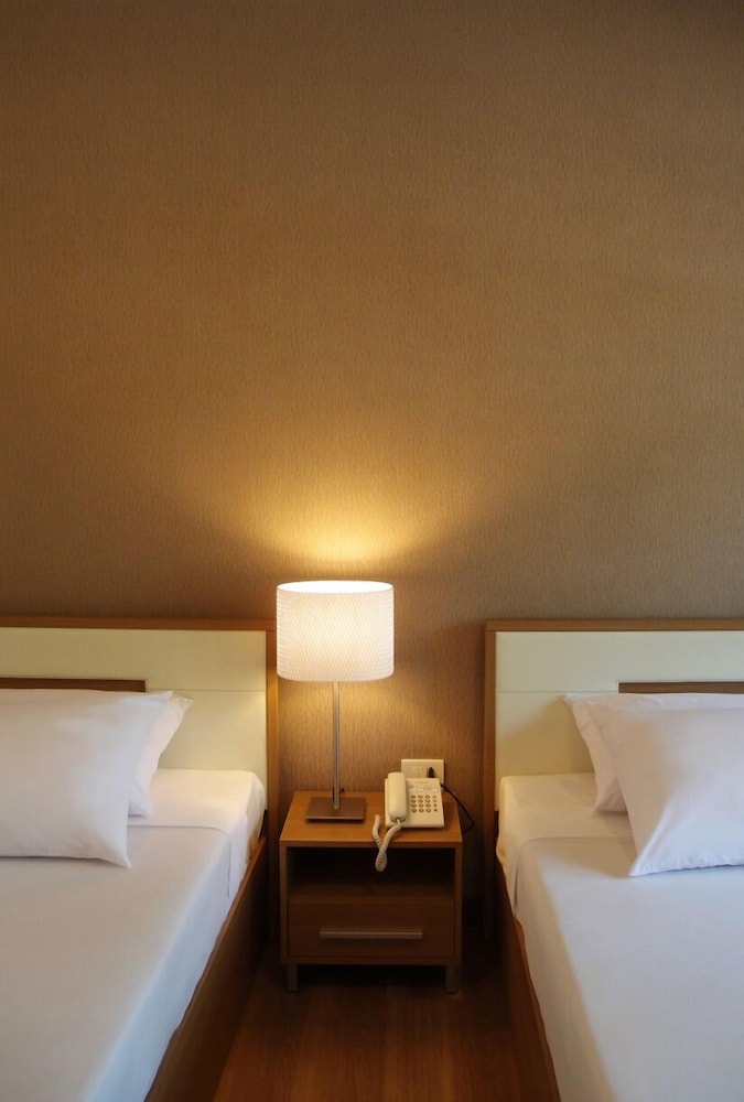 Standard Room photo 2