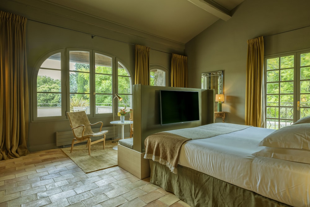 Junior Suite, 1 Queen Bed photo 2