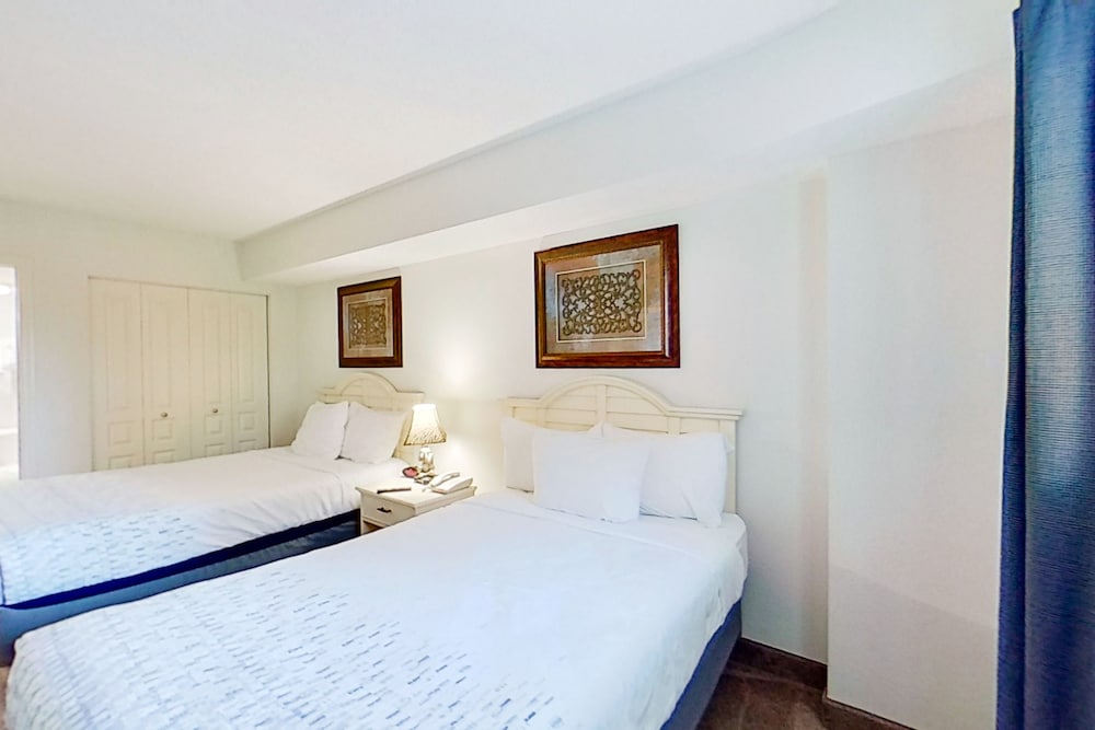 Condo, 3 Bedrooms (Oceanfront) photo 1