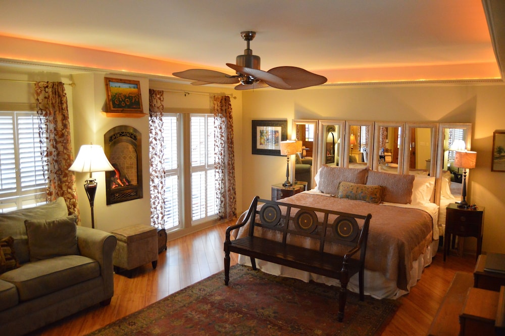 The Lachapelle Suite