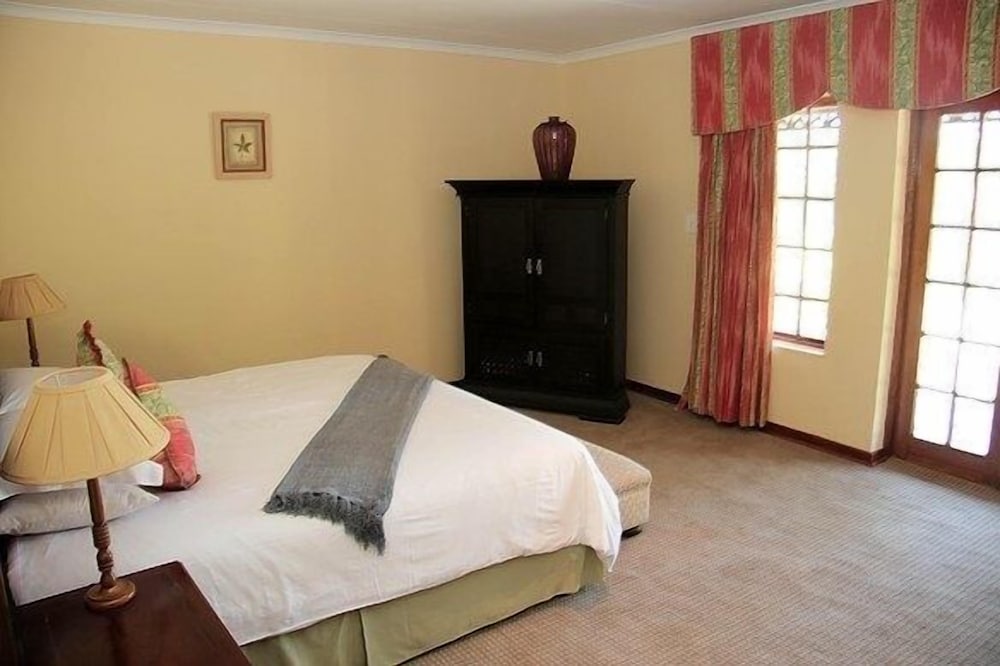 Cottage 3 photo 2