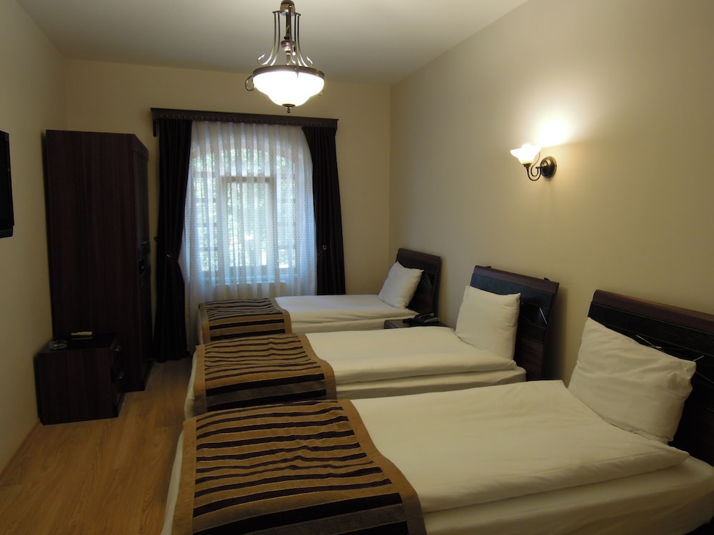 Triple Room photo 1