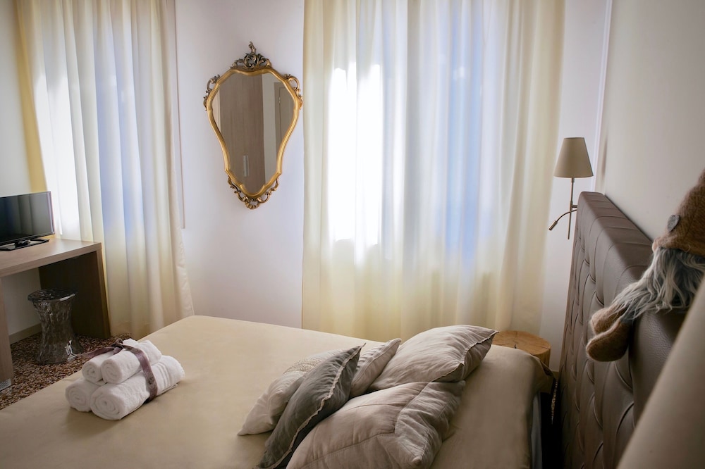 Classic Room, City View photo 2