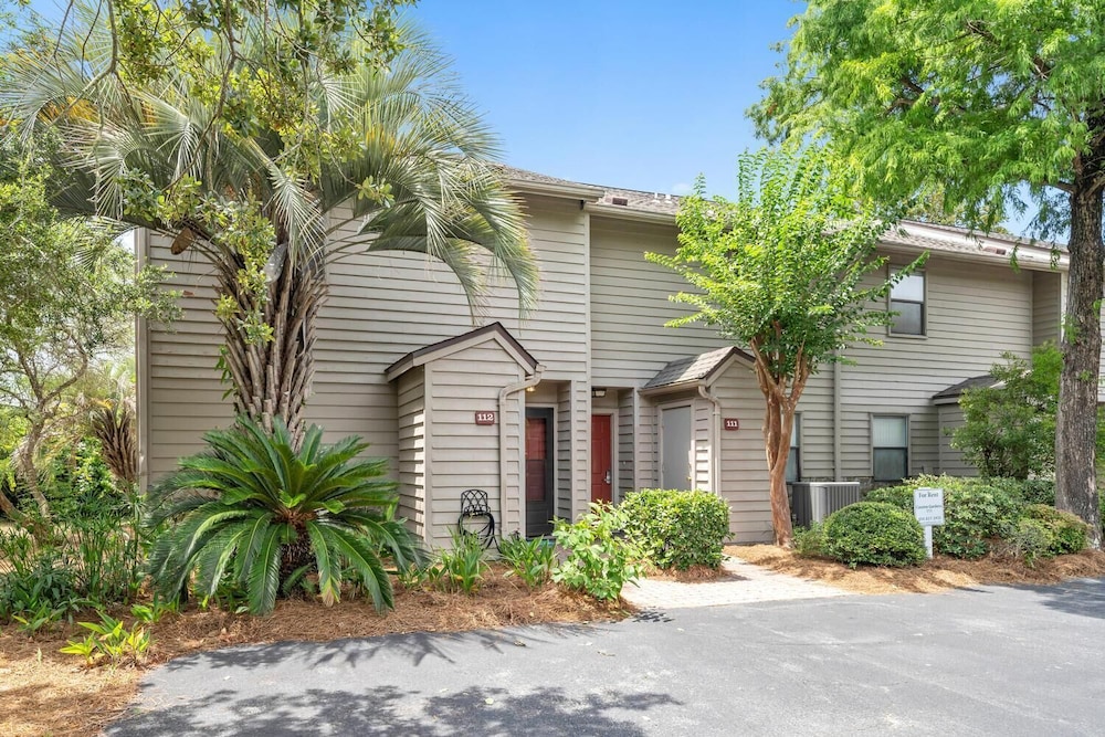 Townhome, 1 King Bed with Sofa bed (Cassine Gardens 112- 30A Imagine Ocea) photo 2
