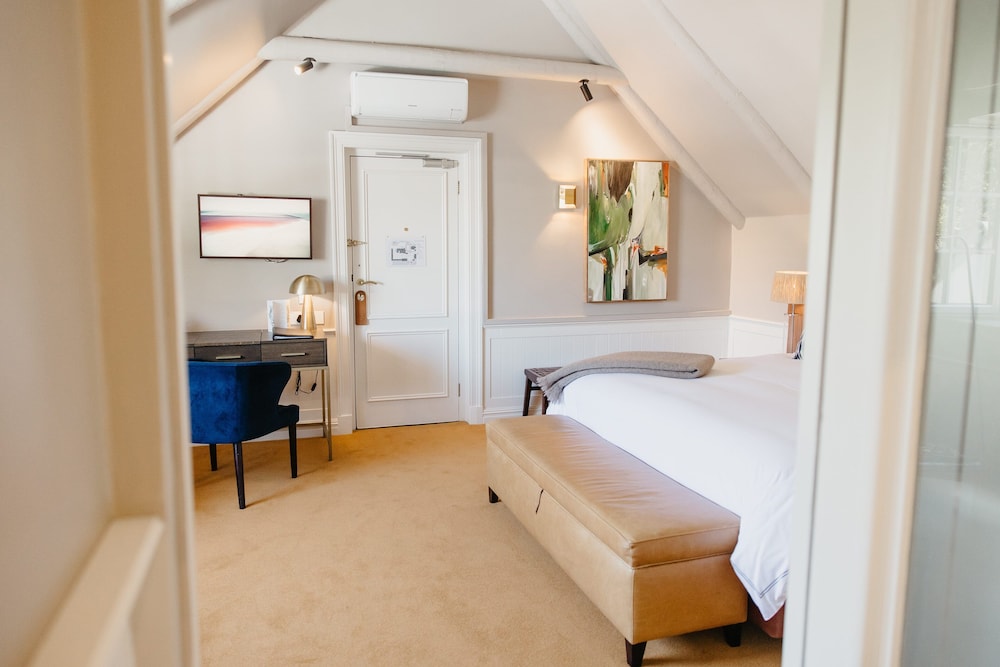 Comfort Room photo 2