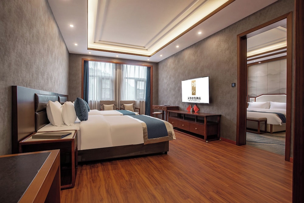 Business Suite, Mountain View photo 2