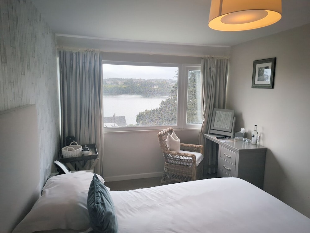 Basic Double Room photo 2