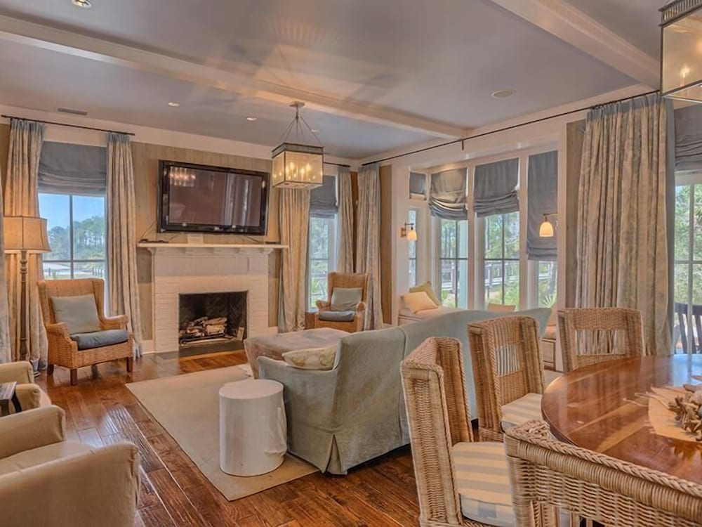 House, Multiple Beds (Southern Accent House) photo 1