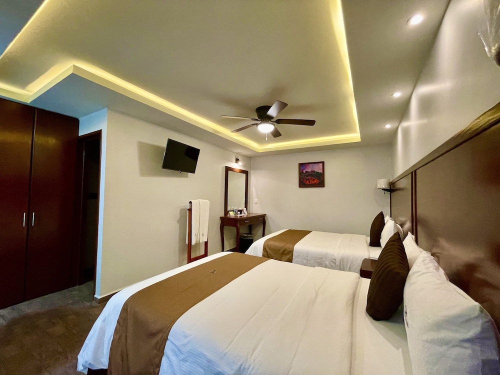 Luxury Double Room, 2 Double Beds photo 3