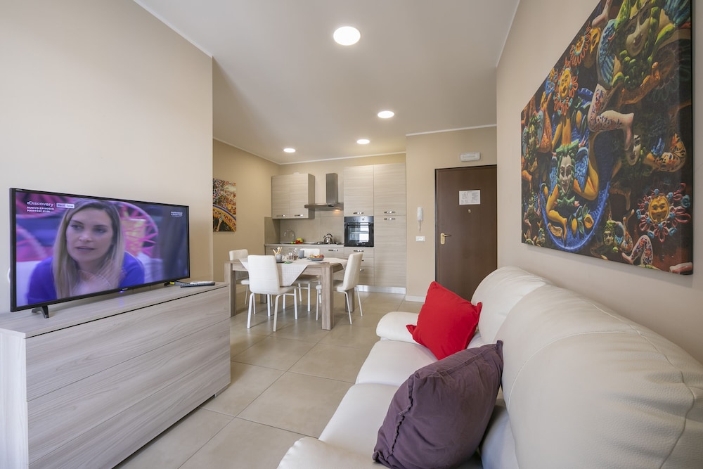 Family Studio (Palazzo Dei Delfini 1)