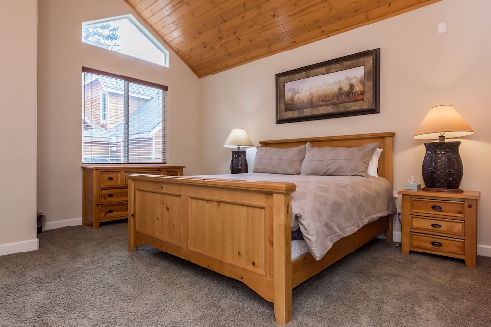 Townhome, 4 Bedrooms (Mammoth Gateway Village #11) photo 1