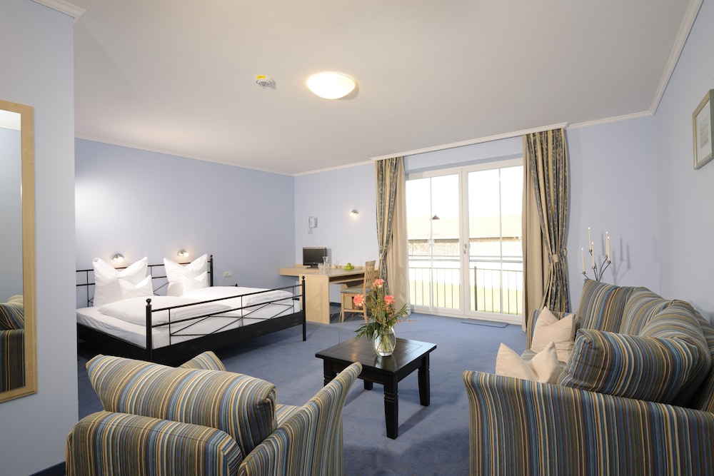Junior Studio Suite photo 3