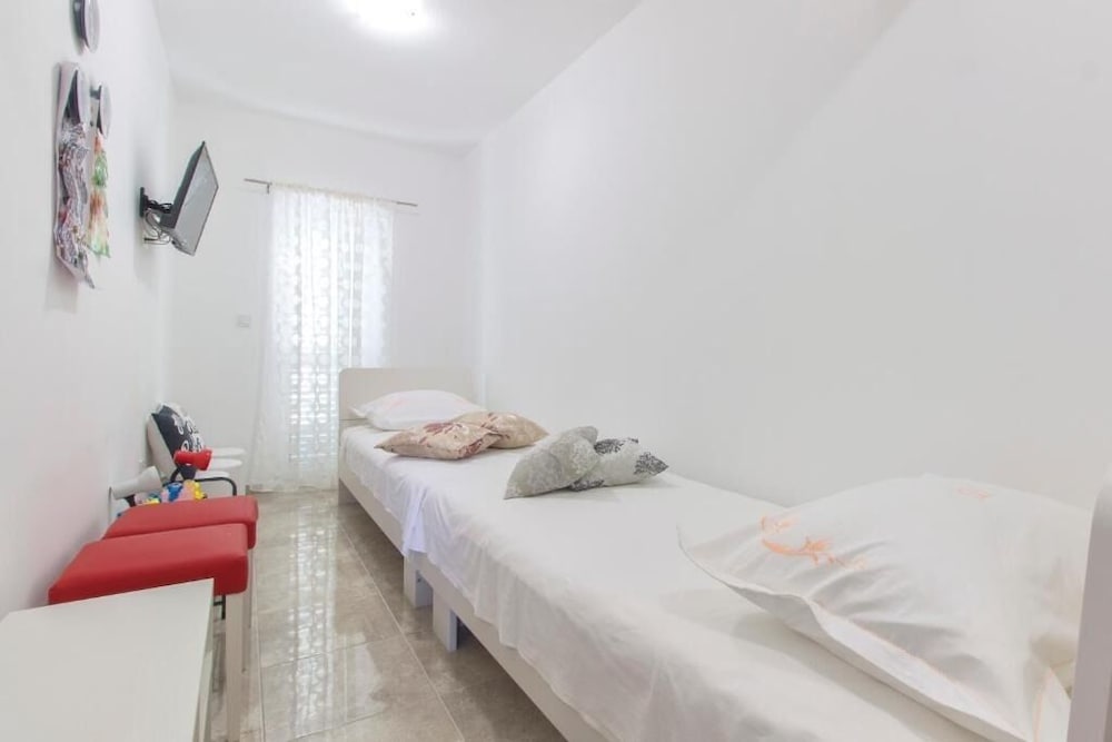 Apartment (Mila - 100m From The Sea - A2(4))
