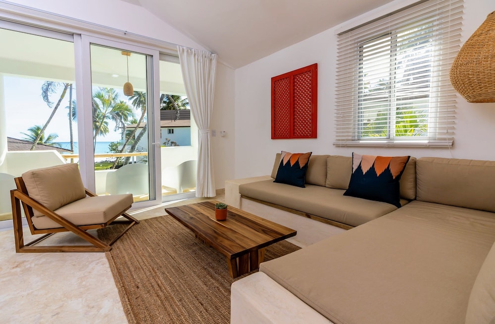 Family Room, 2 Bedrooms, Balcony, Sea View photo 2