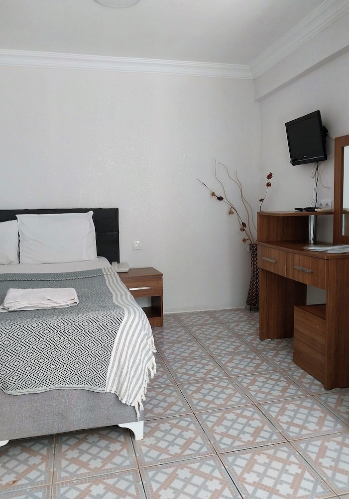 Economy Room photo 3