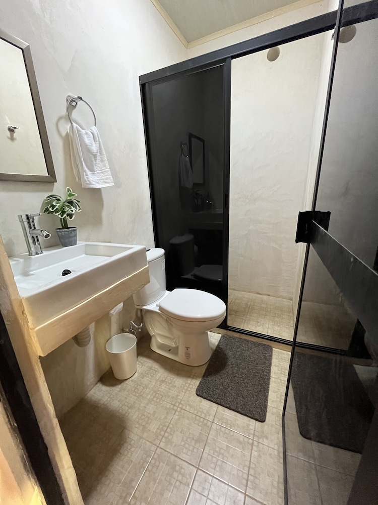 Superior House, 2 Bedrooms photo 3