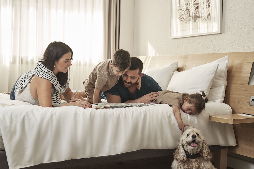 Executive Room, Acropolis View, 1 Double Bed and 1 Double Sofa Bed