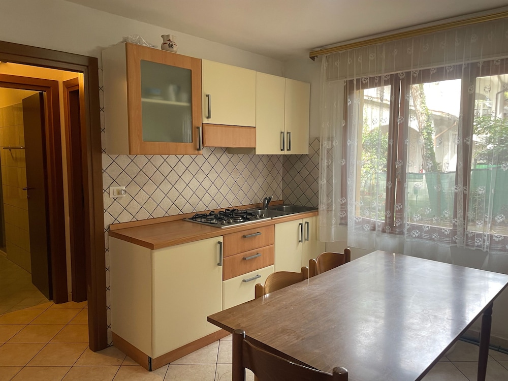 Apartment, 2 Bedrooms, Garden View