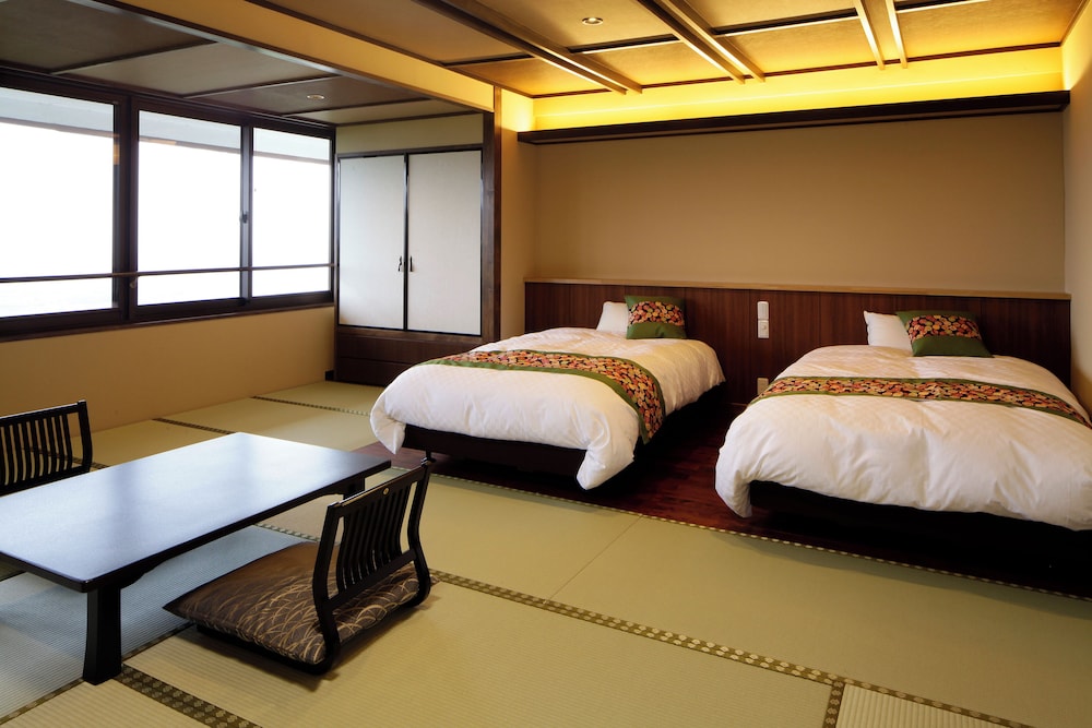 Superior Japanese Western Room High Floor photo 2