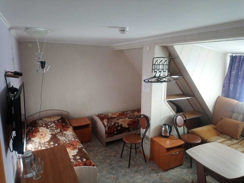 Basic Room, Shared Bathroom (#5) photo 3