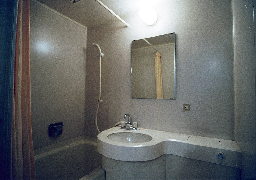 Standard Twin Room, Non Smoking (Main Building) photo 2