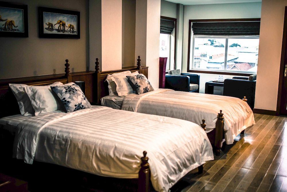 Suite, 2 Twin Beds, Balcony photo 1