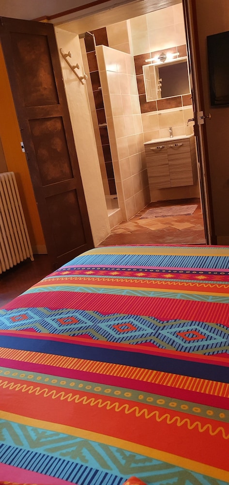 Rivesaltes Double Room photo 3