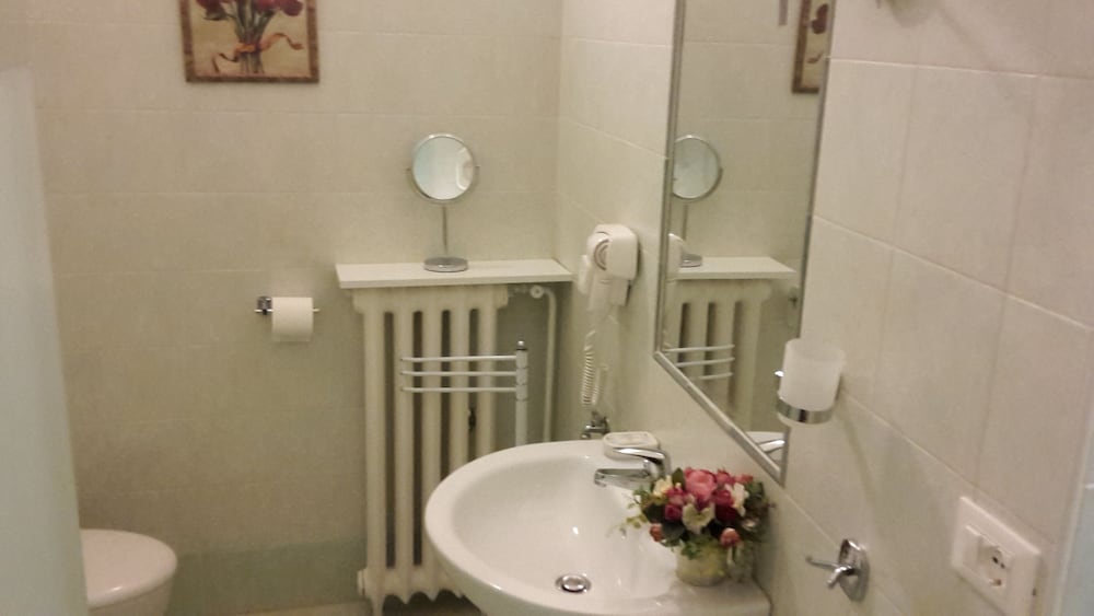 Family Suite, Balcony, City View photo 2
