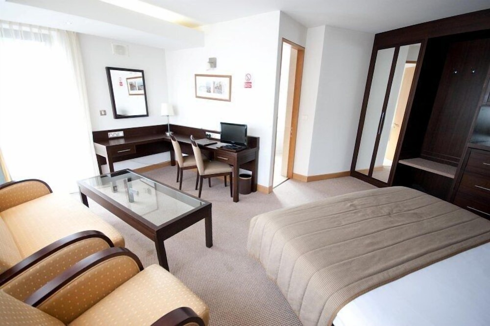 Double Room - Photo 6