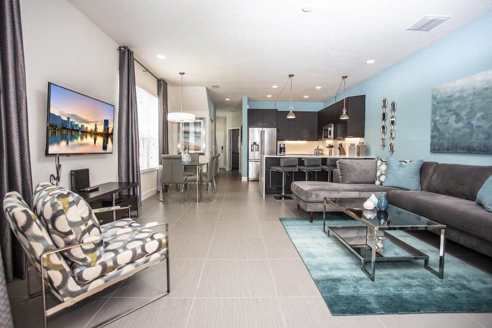 Villa photo 3