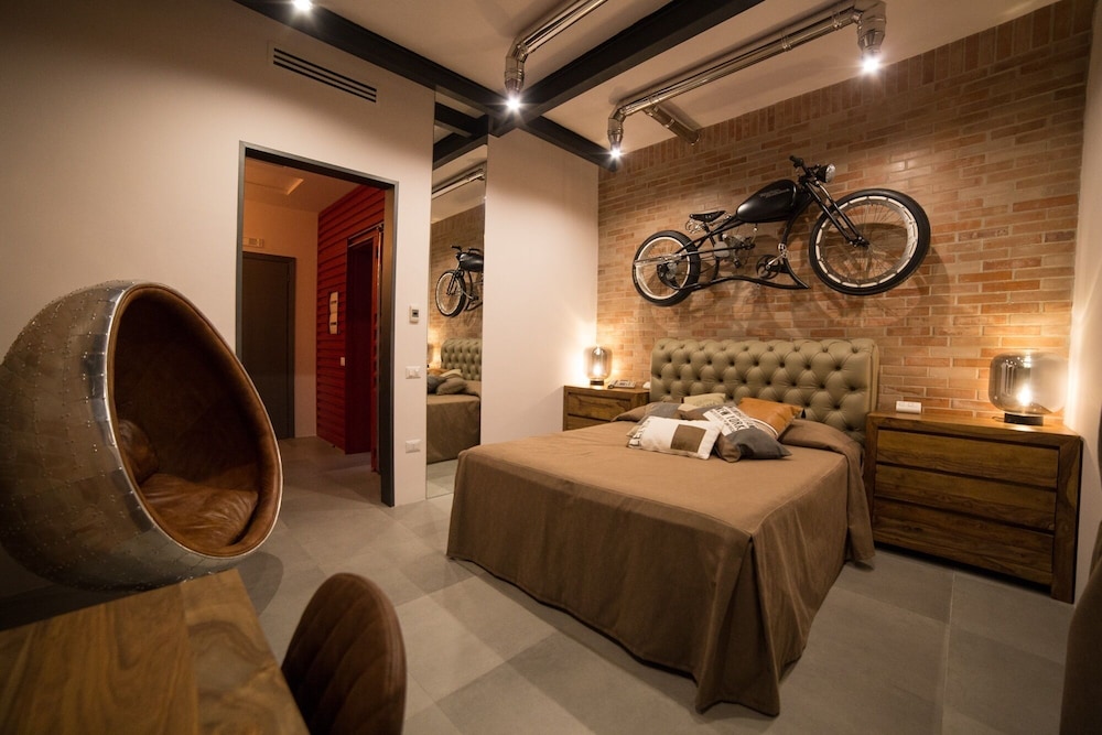 Superior Room, 1 Queen Bed