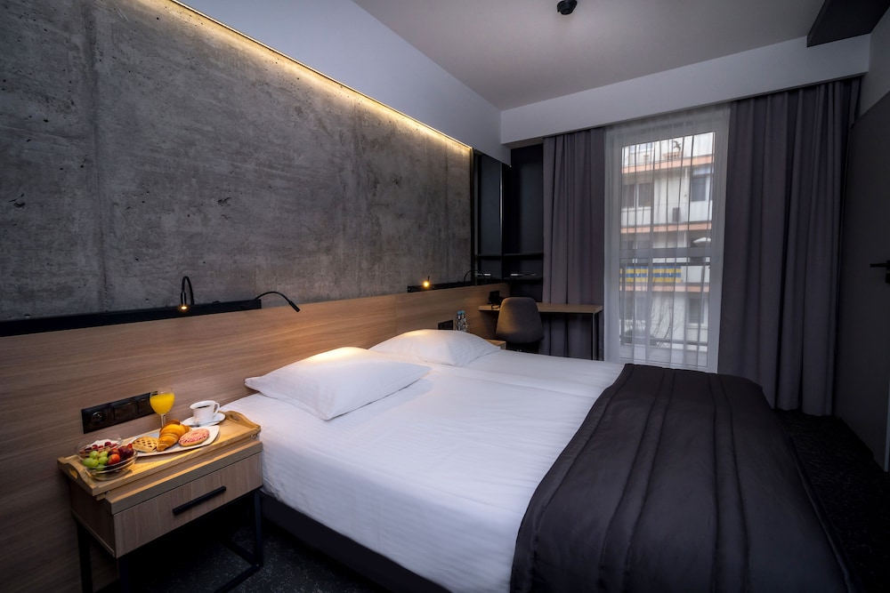 Comfort Double Room, 1 King Bed, Non Smoking photo 2