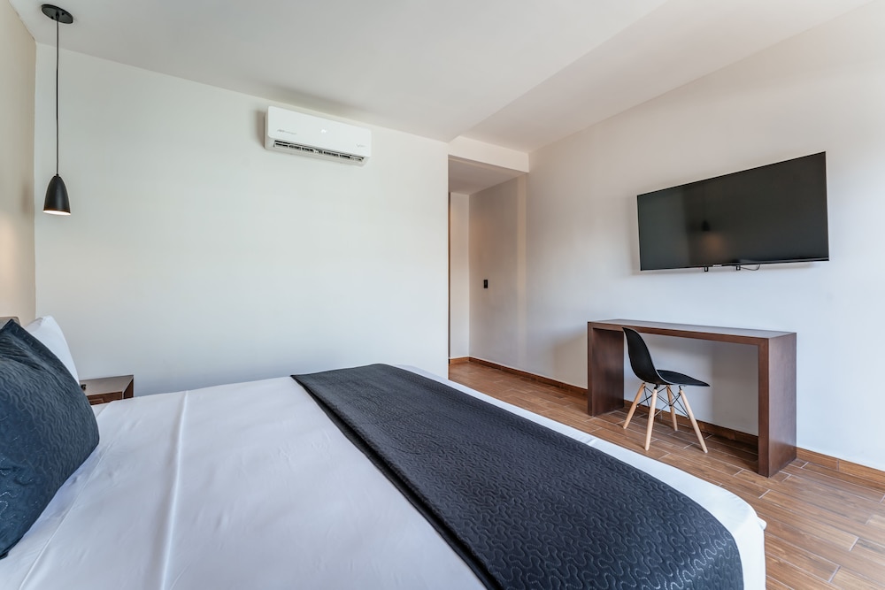 Deluxe Double Room photo 2