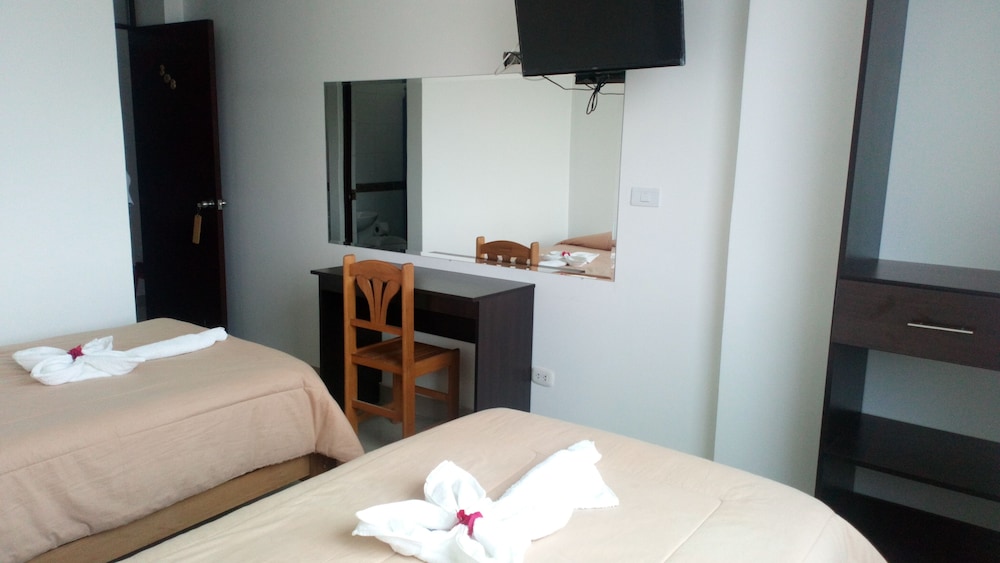 Twin Room, 2 Twin Beds