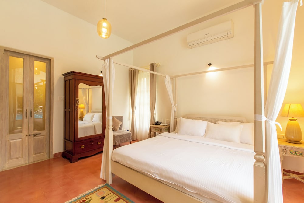 Luxury Villa photo 2