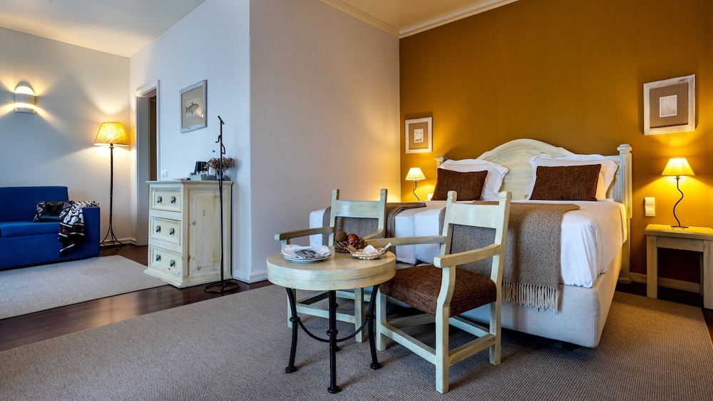 Superior Double or Twin Room (Ria view)