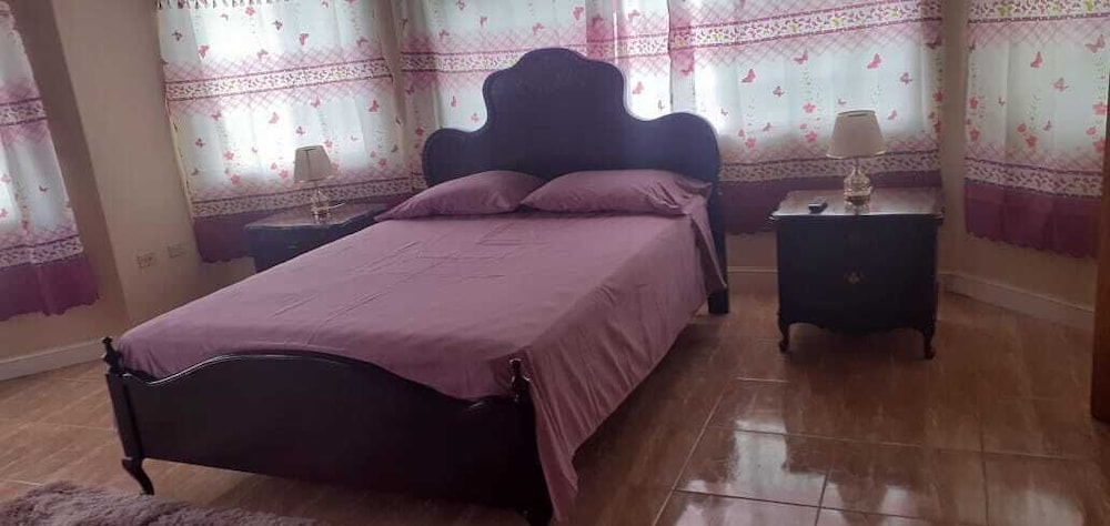 Sunrise Room photo 1