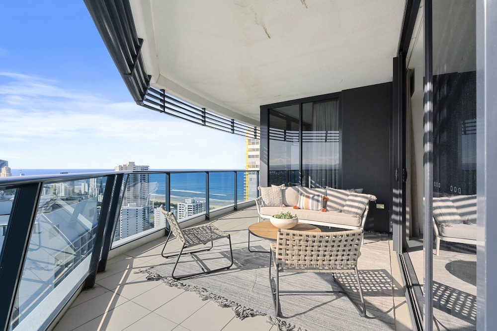 Superior Apartment, 3 Bedrooms photo 2
