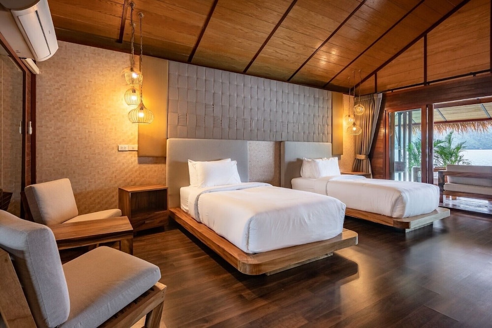 Maldives Executive See View - Photo 5