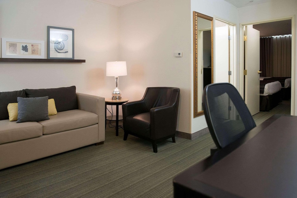 Suite, 1 Bedroom, Non Smoking photo 1