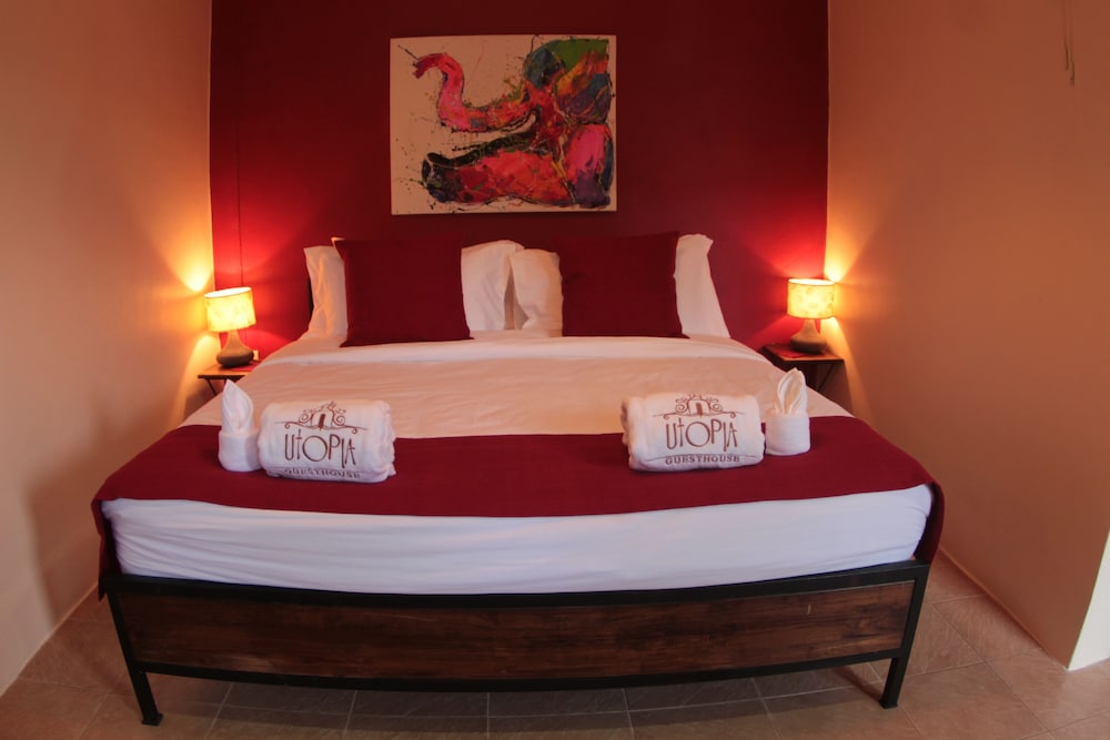 Superior Room, 1 King Bed, Non Smoking photo 1