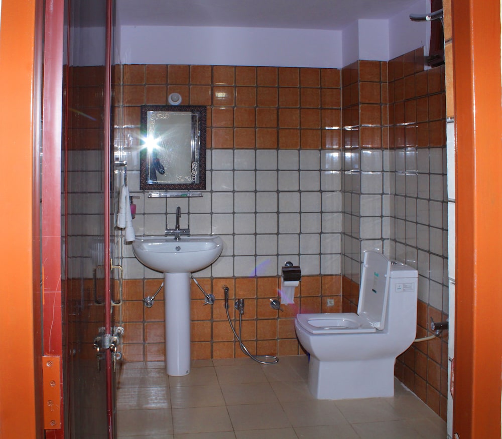 Deluxe Room, 1 Double Bed, Non Smoking photo 3