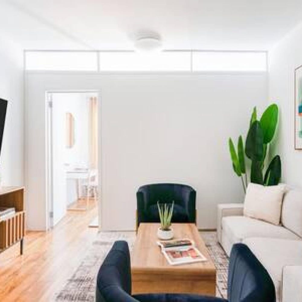 Apartment photo 1