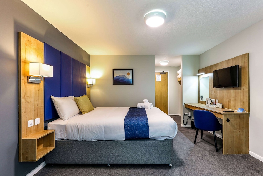 Room, 1 Double Bed, Non Smoking - Photo 1