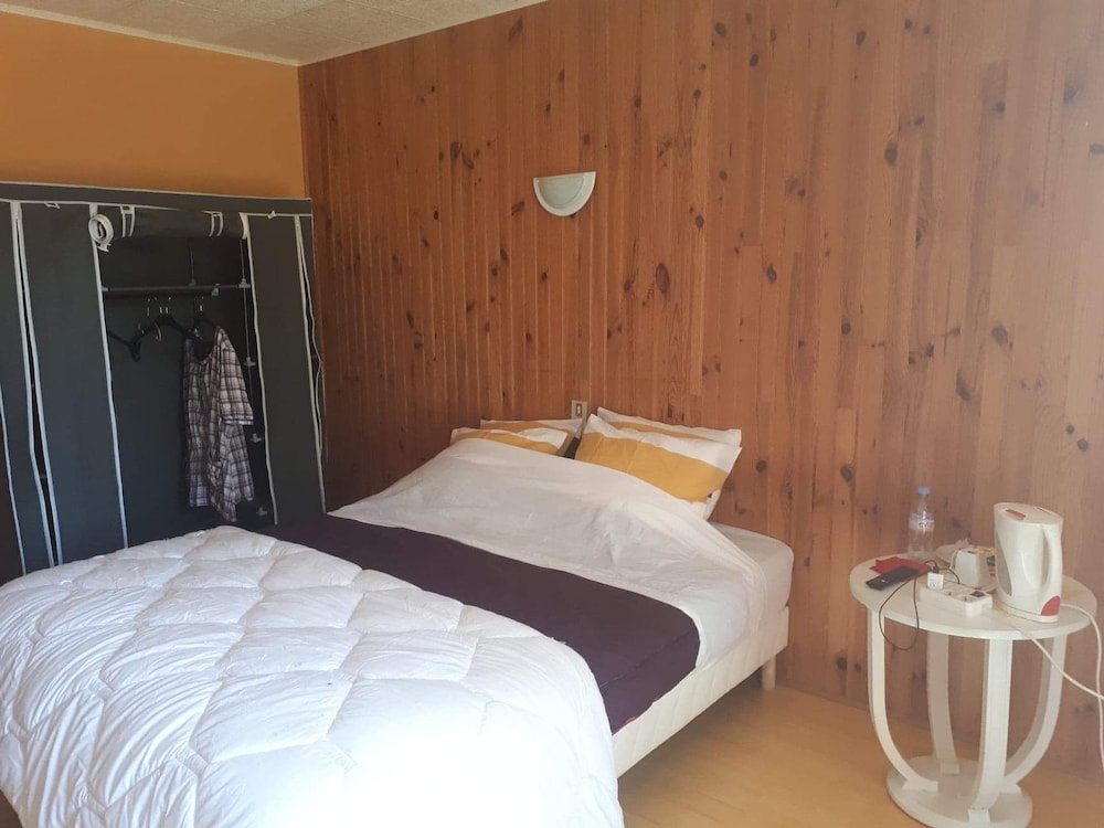 Classic Room, 1 Queen Bed photo 1